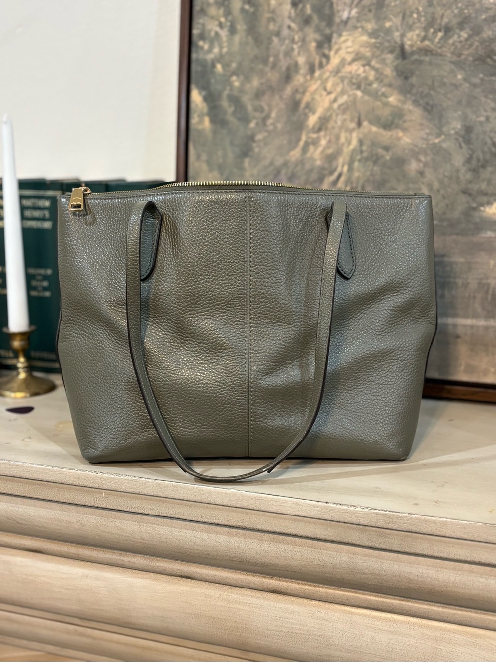 Coach Olive Leather Pebbled Tote with Gold Hardware - Picture 2 of 4
